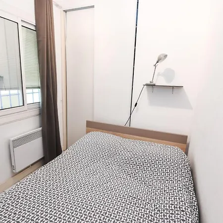 Modern And Charming Flat With Ac At The Heart Of Juan-les-pins - Welkeys Antibes
